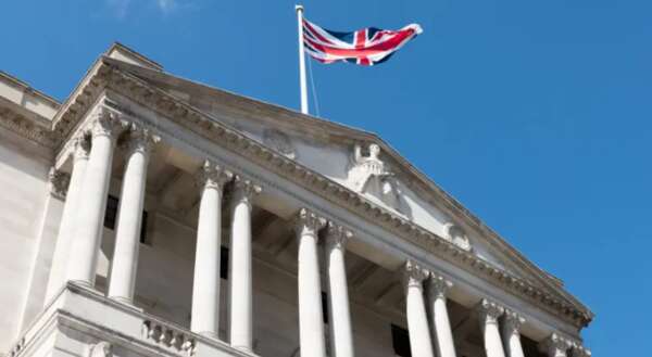英國降息遇上英美新貿易協議，英鎊逆勢上漲帶動市場信心回暖