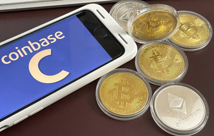 Coinbase 股價因加密貨幣市場波動下降與交易放緩暴跌超過 25%