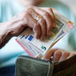 為什麼家中留有現金對危機準備與財務安全至關重要