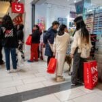 美國消費者信心五個月來首次上升，通膨預期改善推動樂觀情緒