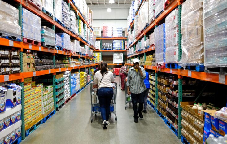 特朗普與PDD控股近期市場動態深度解析