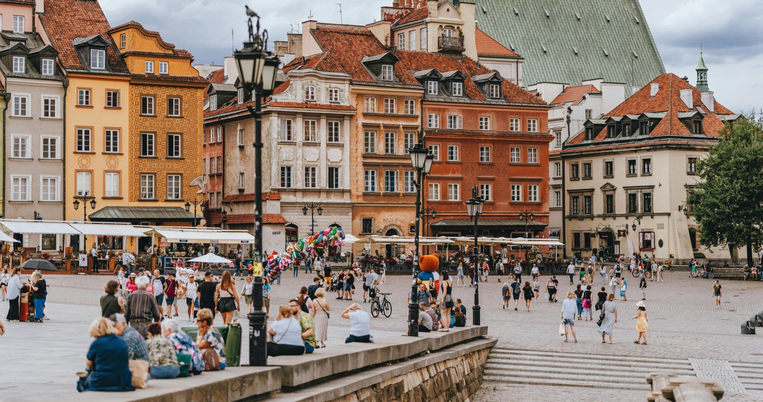 2024年美國總統大選最新動態：拜登和特朗普如何影響市場與經濟？