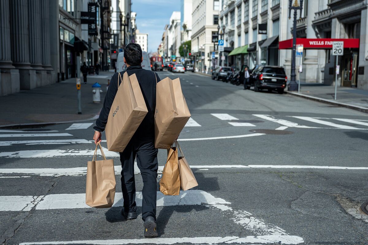 特朗普最新財經動態：市場反應與投資風險解析