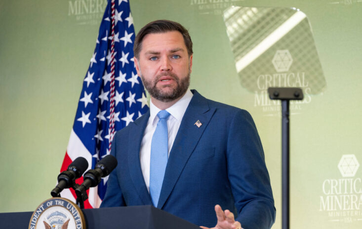 特朗普宣布角逐2024總統大選，市場與政局掀波瀾