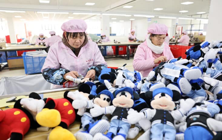 中國製造業三月強勢反彈，政府刺激抵消美國關稅壓力