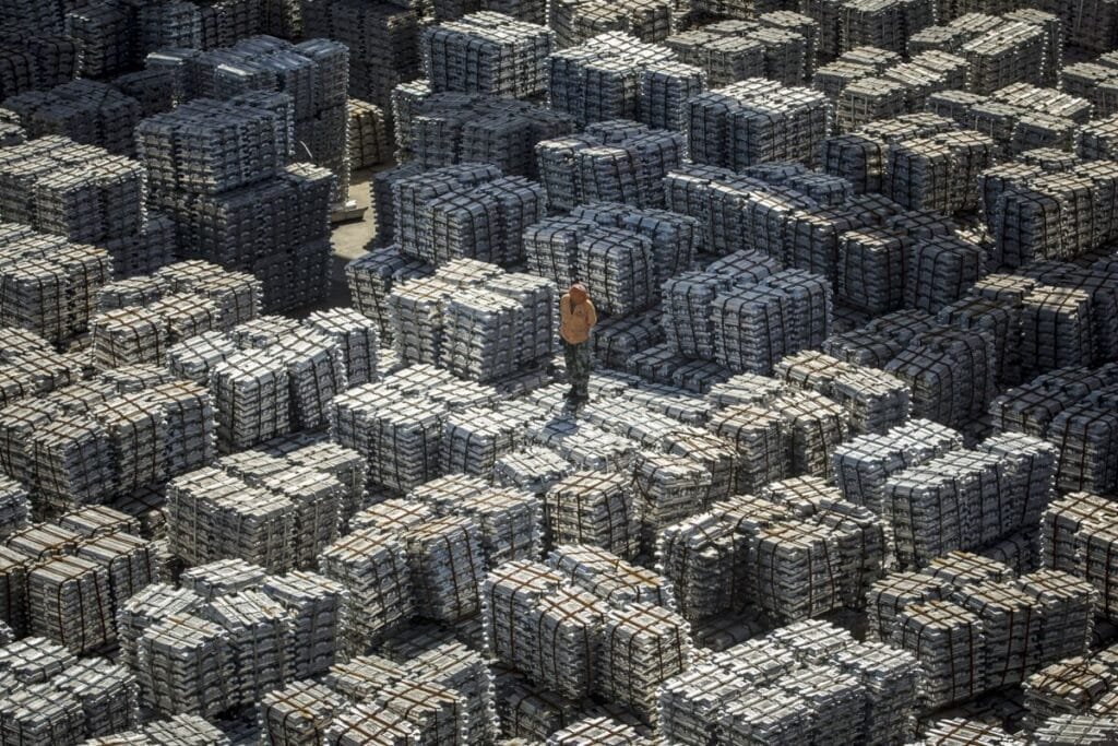 中東戰爭推動鋁土礦轉向中國，產量與出口同步攀升，全球供應緊張加劇