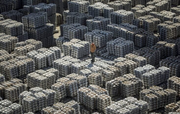 中東戰爭推動鋁土礦轉向中國，產量與出口同步攀升，全球供應緊張加劇