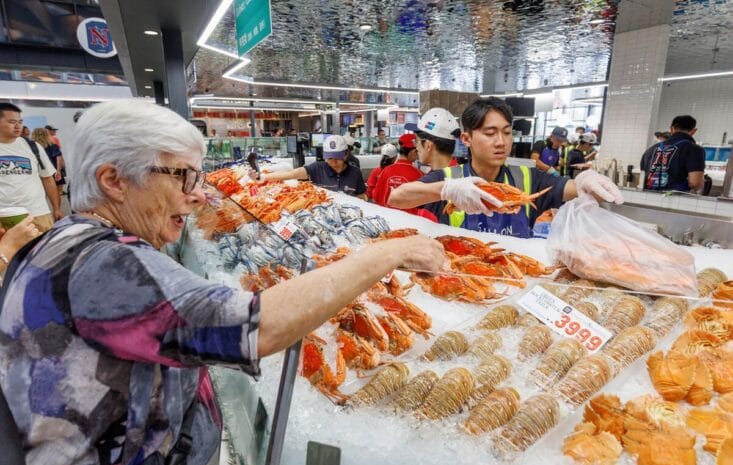 澳洲家庭支出強勁反彈，加深央行延續緊縮立場的可能性